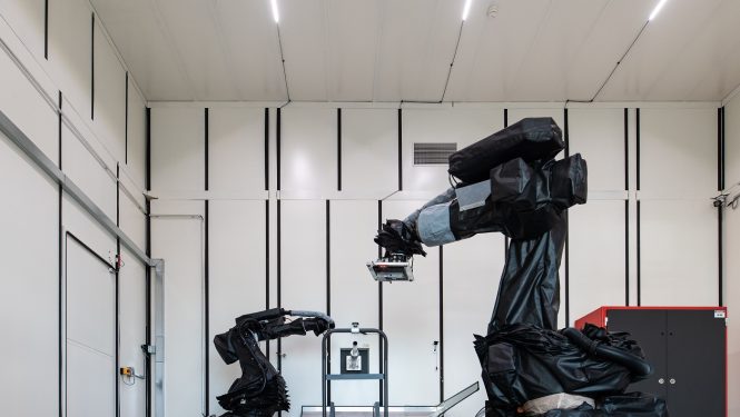 The LSP system at the ZAL TechCenter – one of only three machines worldwide. The LSP system at the ZAL TechCenter – one of only three machines worldwide.