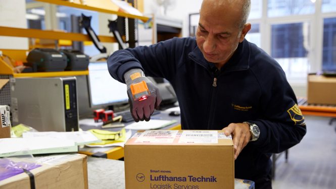 Das Digital Warehouse der Lufthansa Technik Logistik Services am Flughafen München Das Digital Warehouse der Lufthansa Technik Logistik Services am Flughafen München