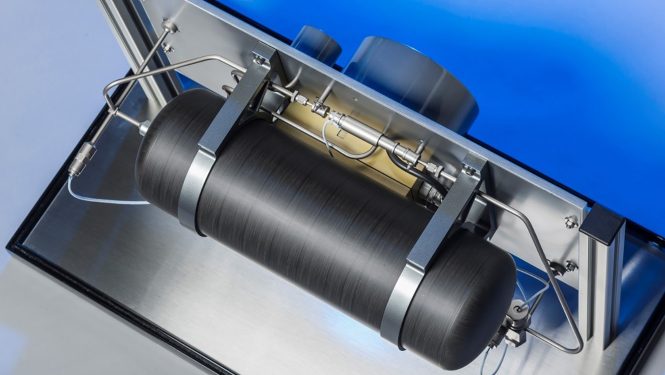 Das Antriebsmodul kann als Plug-in quasi per Stecker mit dem Satelliten verbunden werden. Das Antriebsmodul kann als Plug-in quasi per Stecker mit dem Satelliten verbunden werden.