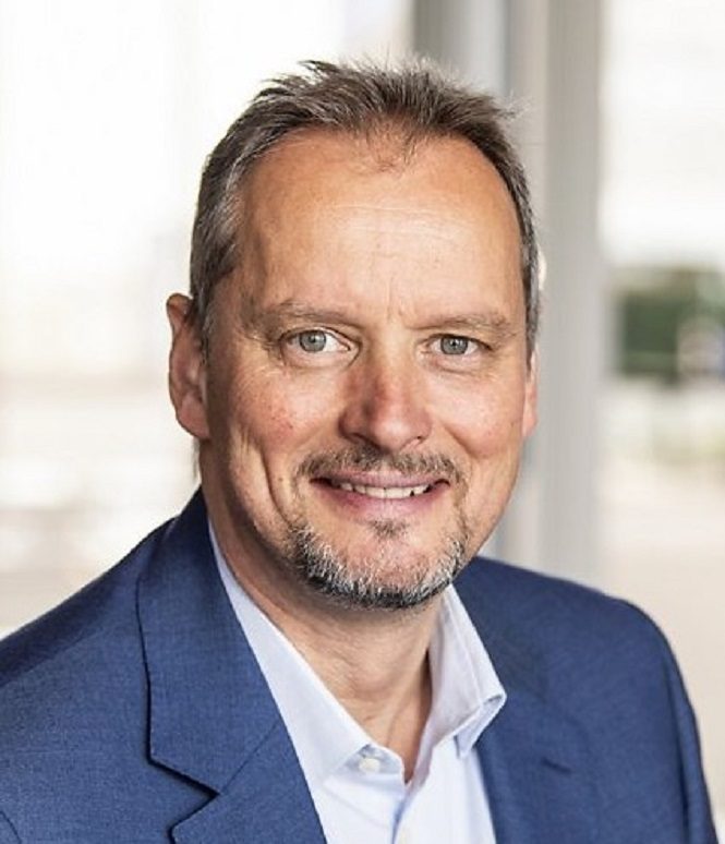 Dr. Michael Schöllhorn